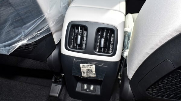 Hyundai Tucson 1.6L Turbo AT (2024 Model) GCC Spec’s - Amazon Grey color - Image 11
