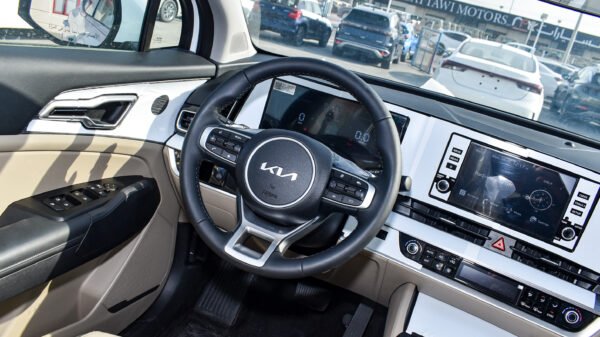 KIA Sportage 1.6L MID Option AT (2024 Model) GCC Spec’s - Image 8
