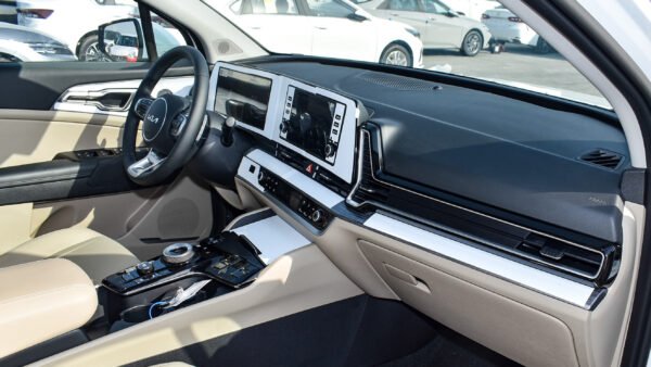 KIA Sportage 1.6L MID Option AT (2024 Model) GCC Spec’s - Image 4
