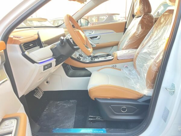 JETOUR MODEL X70 Plus 1.6L Turbo Model 2025 - Image 23