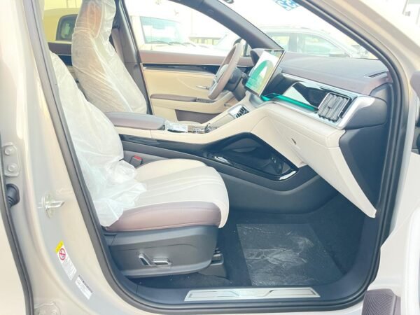 BYD Song PLUS New Energy 2025 EV 605KM flagship model - Image 19