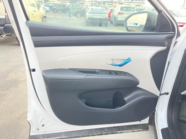 Hyundai Tucson 1.6L Turbo 2025 GCC Spec's - Image 9