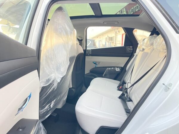 Hyundai Tucson 1.6L Turbo 2025 GCC Spec's - Image 19