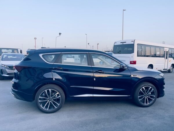 Jetour X70 Plus 1.6L Luxury 2025 - Image 5