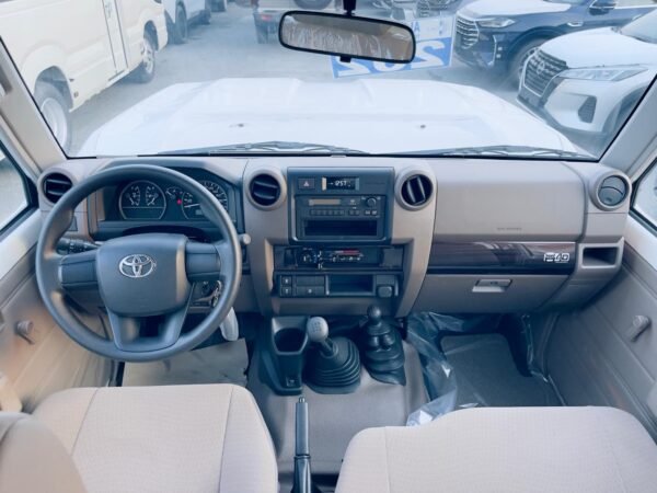 Toyota Land Cruiser 78 2.8L Turbo 2025 - Image 16