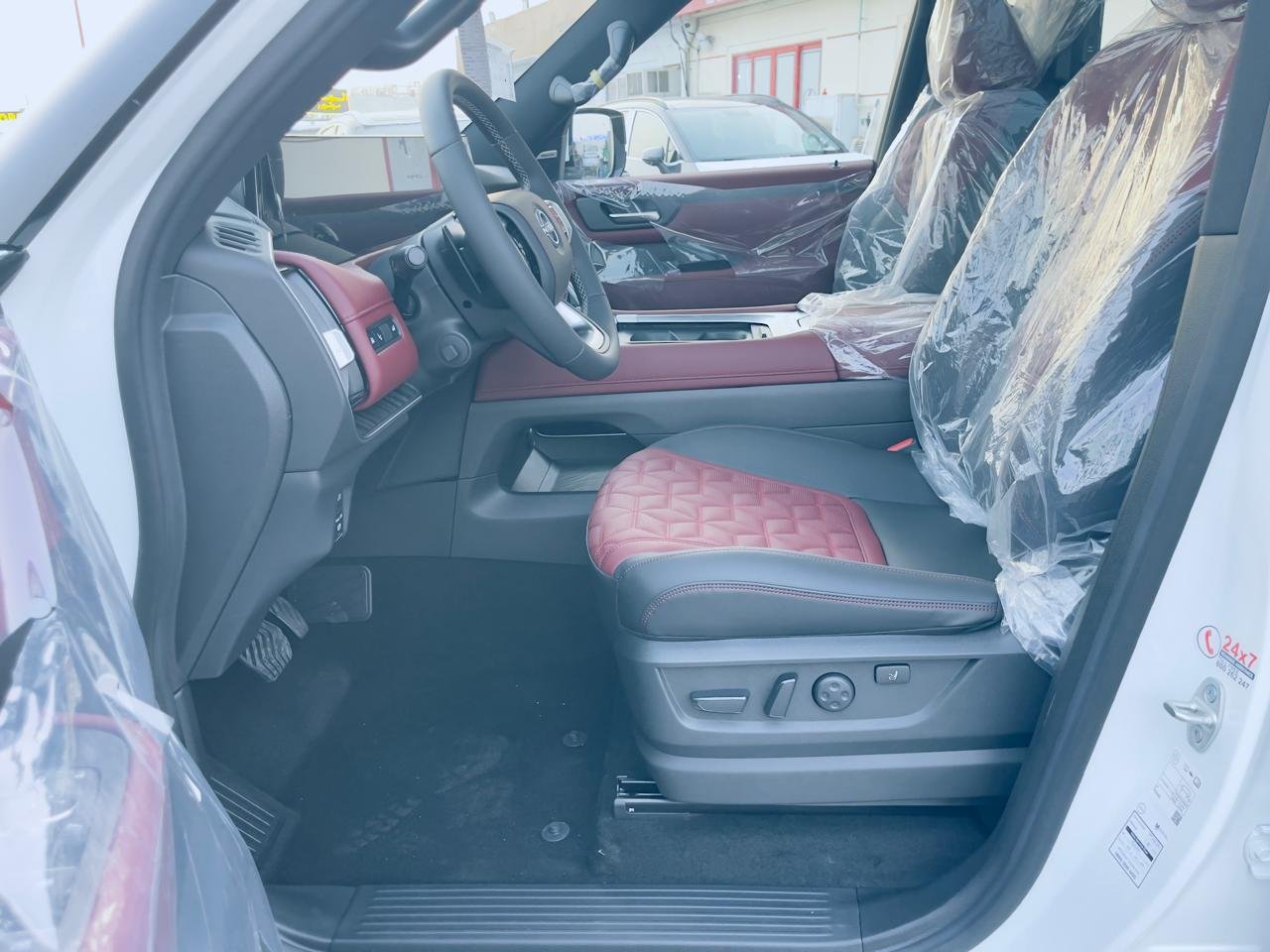 NISSAN PATROL LE PLATINUM V6 2026 - Image 11