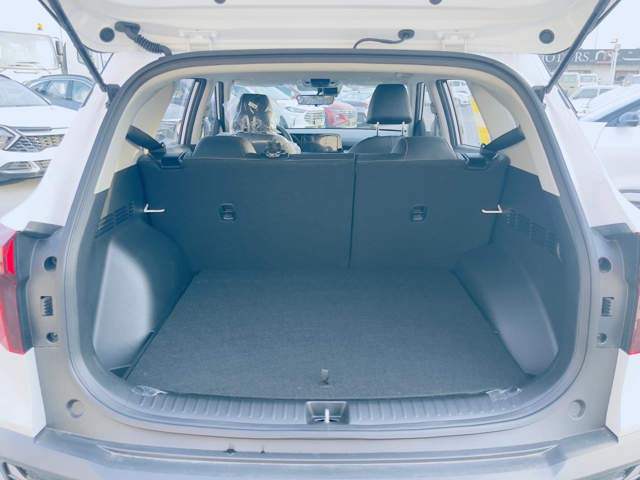 KIA Seltos 2025 - Image 13